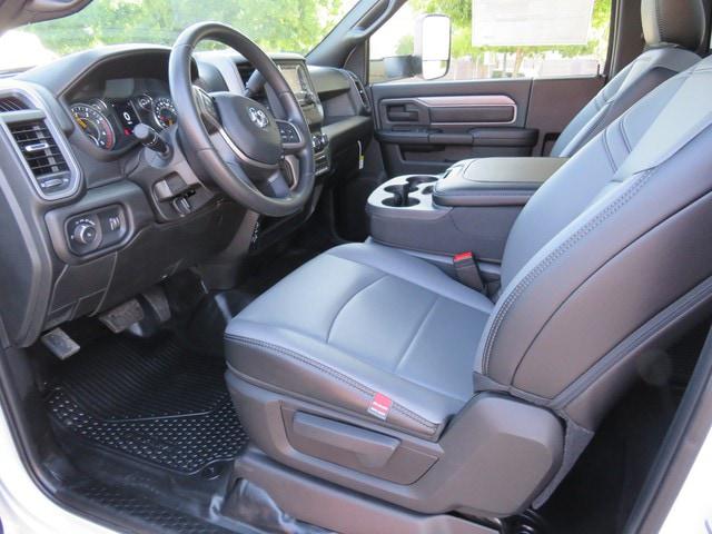 2022 Ram 3500 Tradesman/SLT