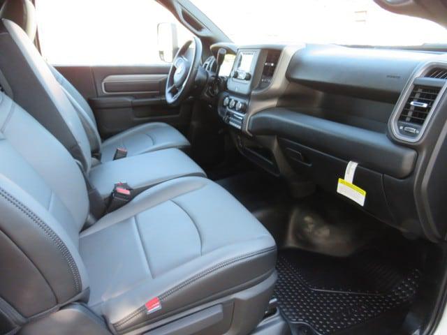 2022 Ram 3500 Tradesman/SLT