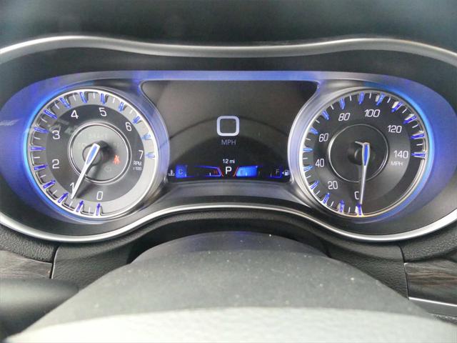 2022 Chrysler Chrysler 300 300 TOURING