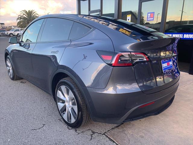 2022 Tesla Model Y Long Range Dual Motor All-Wheel Drive