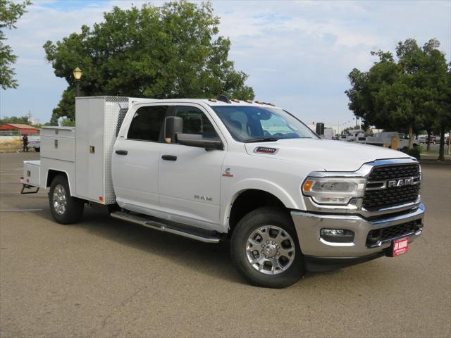 2022 RAM Ram 3500 Chassis Cab RAM 3500 SLT CREW CAB CHASSIS 4X4 60 CA 2022 RAM Ram 3500 Chassis Cab RAM 3500 SLT CREW CAB CHASSIS 4X4 60 CA