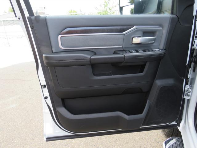 2022 Ram 3500 Chassis Cab Tradesman/SLT/Laramie/Limited