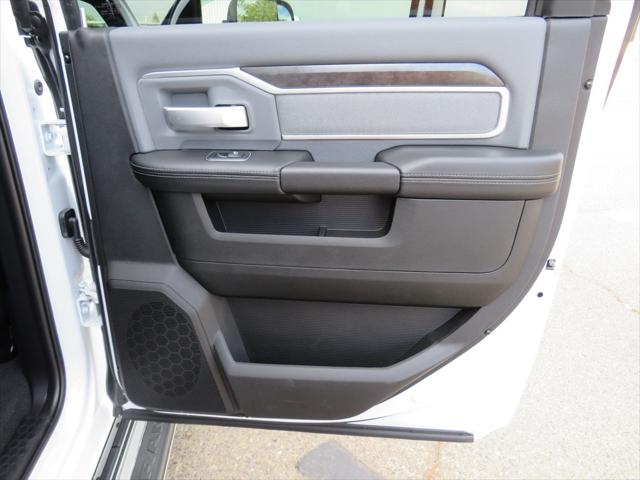 2022 Ram 3500 Chassis Cab Tradesman/SLT/Laramie/Limited