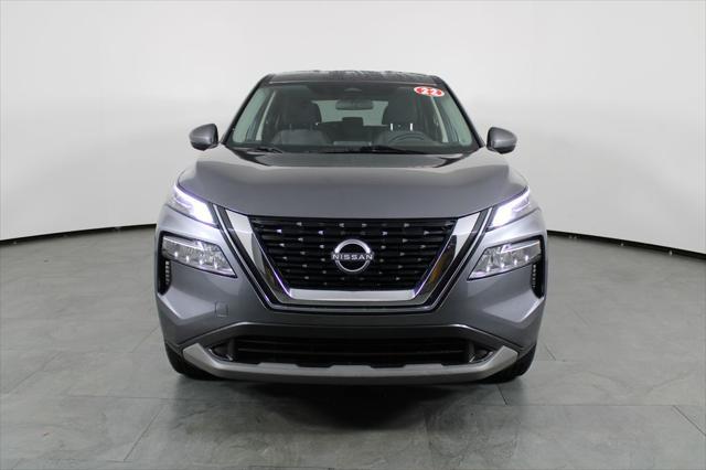2022 Nissan Rogue SV FWD