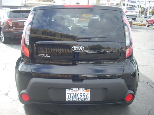 2015 Kia Soul Base