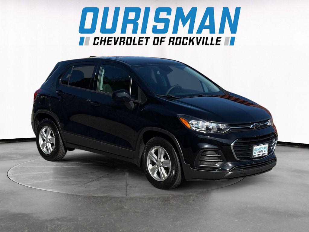 2020 Chevrolet Trax LS's photo