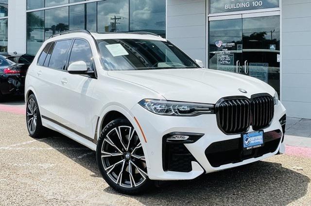 2022 BMW X7