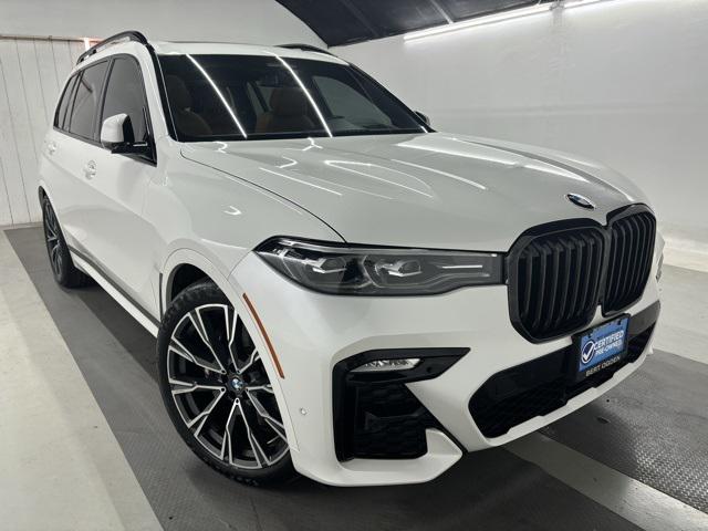 2022 BMW X7