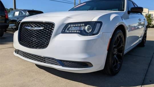 2019 Chrysler 300 Touring