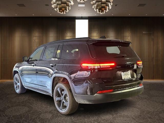 2023 Jeep Grand Cherokee GRAND CHEROKEE L LIMITED 4X4