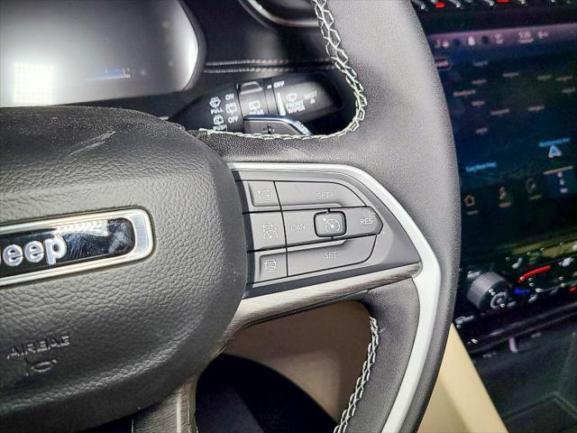 2023 Jeep Grand Cherokee GRAND CHEROKEE L LIMITED 4X4