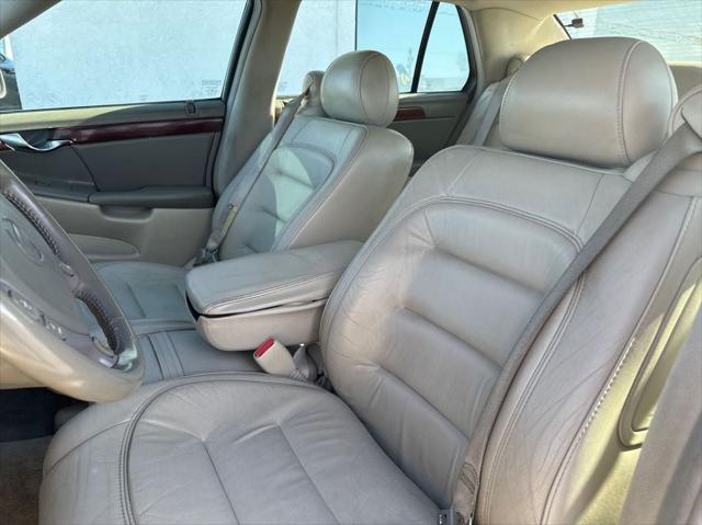 2003 Cadillac DeVille Base 4dr Sedan