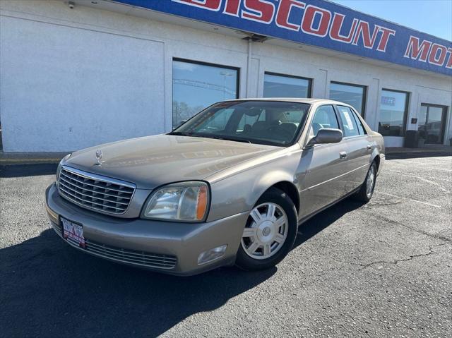 2003 Cadillac DeVille Base 4dr Sedan
