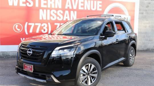 2023 Nissan Pathfinder SL 4WD for sale near Chicago, IL