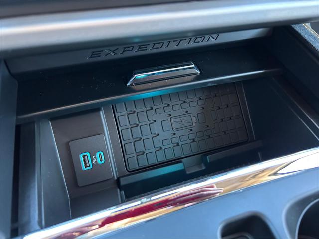 2022 Ford Expedition XLT MAX