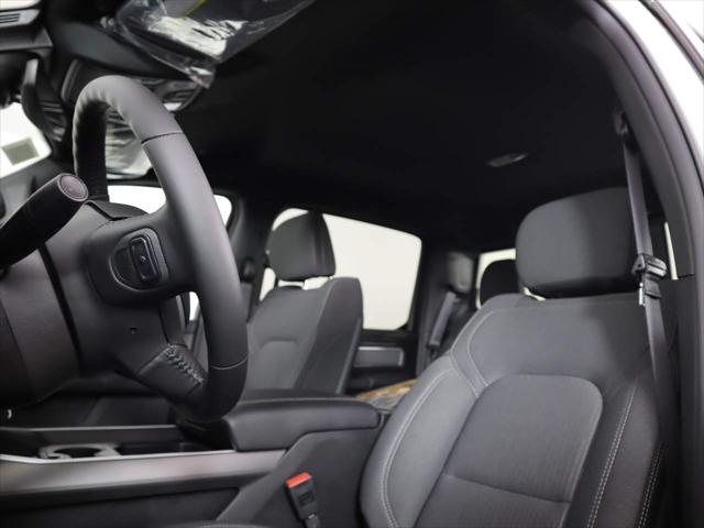 2023 RAM Ram 1500 RAM 1500 BIG HORN CREW CAB 4X4 64 BOX