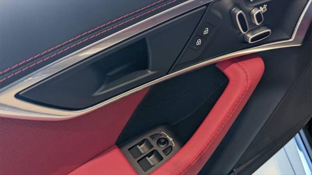 2023 Jaguar F-TYPE R AWD Automatic