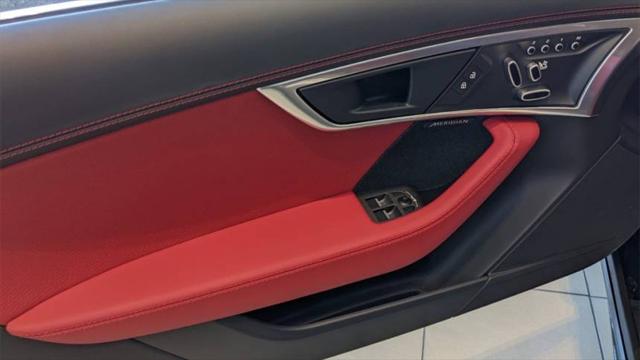 2023 Jaguar F-TYPE R AWD Automatic