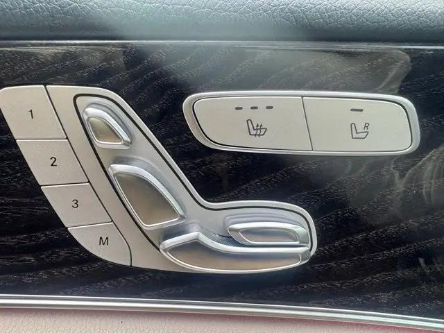 2019 Mercedes-Benz E-CLASS E 300 E 300