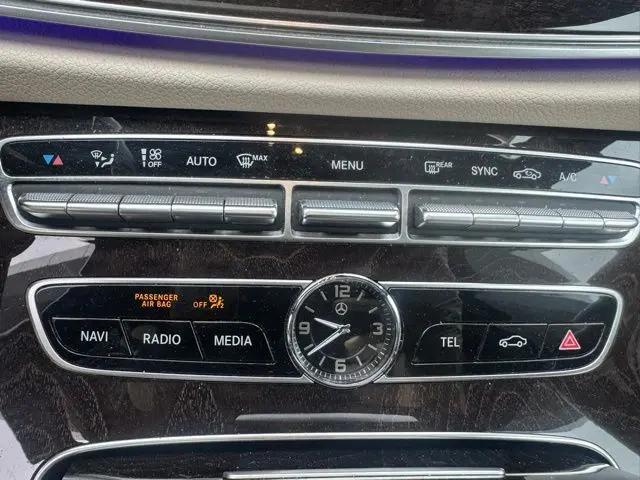 2019 Mercedes-Benz E-CLASS E 300 E 300