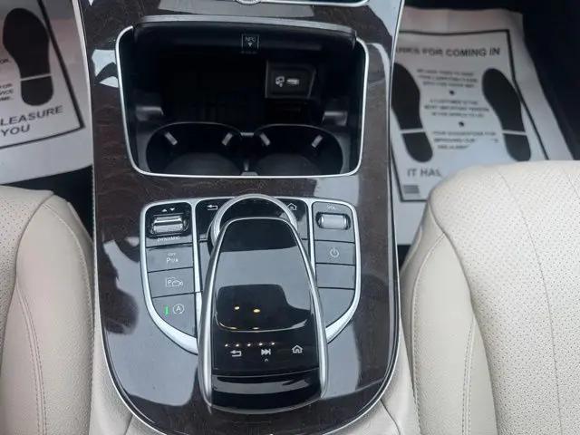 2019 Mercedes-Benz E-CLASS E 300 E 300