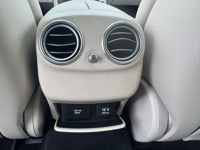 2019 Mercedes-Benz E-CLASS E 300 E 300