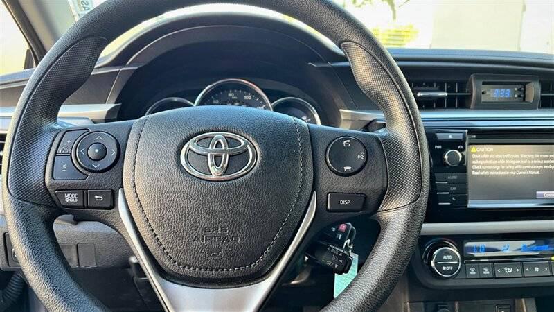 2015 Toyota Corolla LE