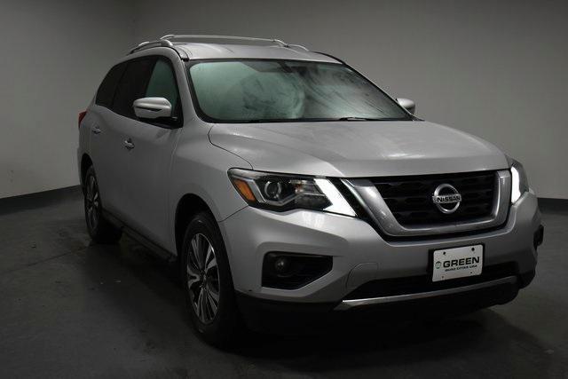 2019 Nissan Pathfinder SV for sale in Davenport, IA