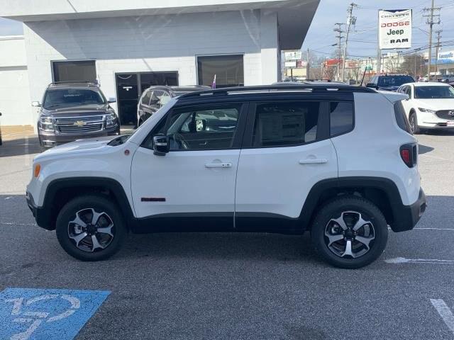 2022 Jeep Renegade RENEGADE TRAILHAWK 4X4