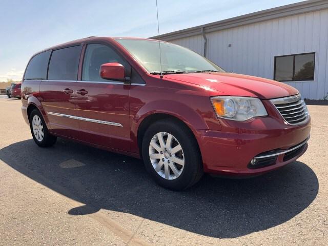 2016 Chrysler Town and Country Touring 2016 Chrysler Town and Country Touring