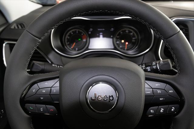2023 Jeep Cherokee CHEROKEE ALTITUDE LUX 4X4