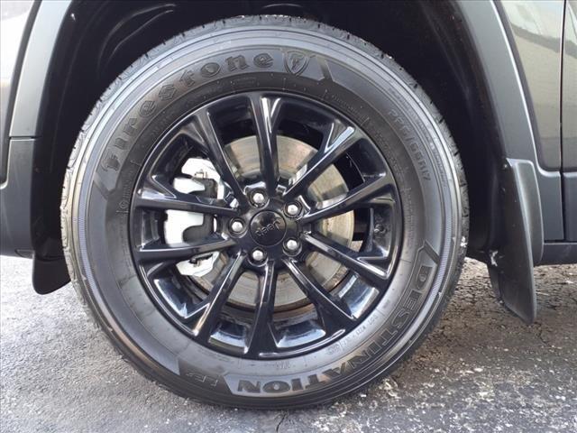 2023 Jeep Cherokee CHEROKEE ALTITUDE LUX 4X4