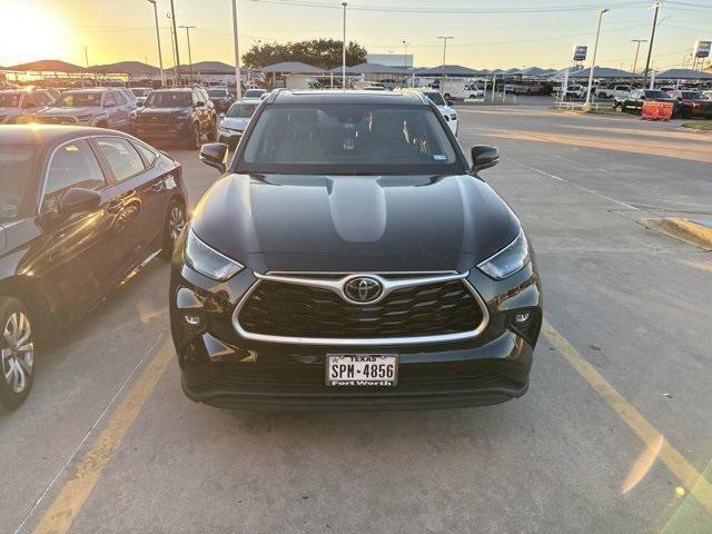 2022 Toyota Highlander XLE 2022 Toyota Highlander XLE