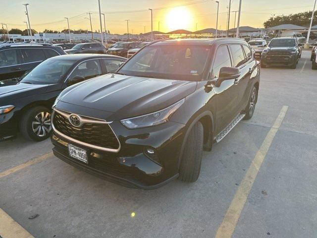 2022 Toyota Highlander XLE 2022 Toyota Highlander XLE