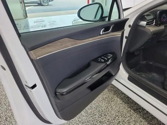2021 Kia K5 EX