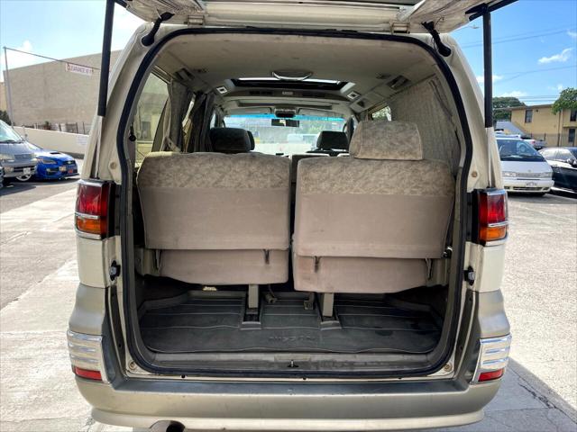 1997 Nissan cube Elgrand Homy V 4X4 Diesel