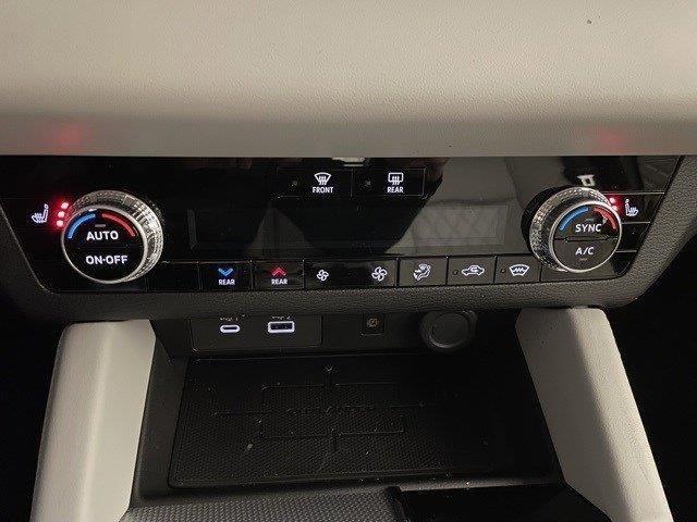 2023 Mitsubishi Outlander PHEV SEL S-AWC