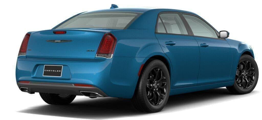 2022 Chrysler 300 Touring L