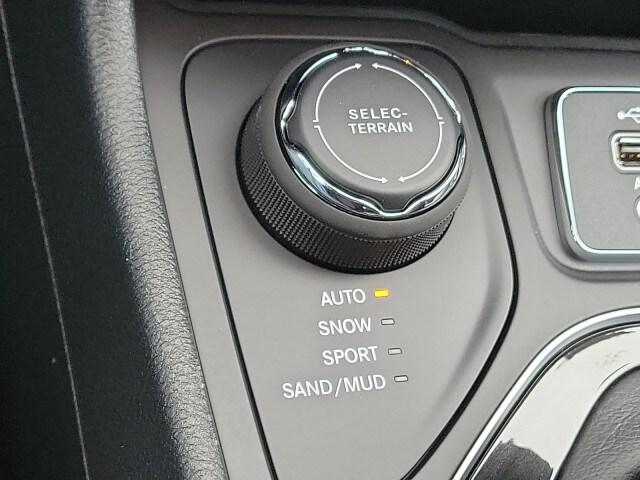 2023 Jeep Cherokee CHEROKEE ALTITUDE LUX 4X4