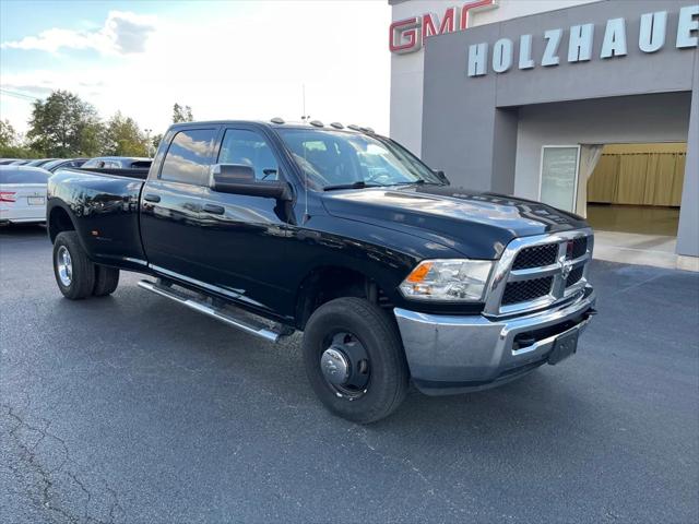 2018 RAM 3500 Tradesman Crew Cab 4x4 8 Box