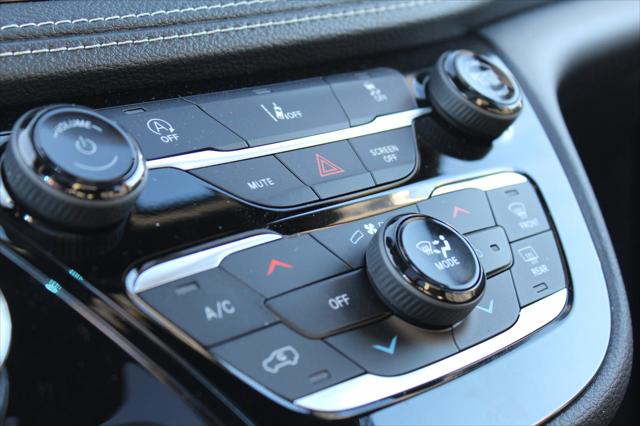2022 Chrysler Pacifica PACIFICA TOURING L