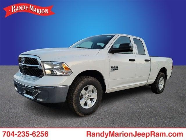 2022 RAM Ram 1500 Classic RAM 1500 CLASSIC TRADESMAN QUAD CAB 4X4 64 BOX