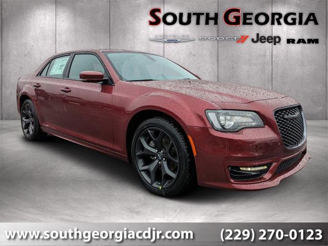 2023 Chrysler Chrysler 300 300 TOURING L RWD