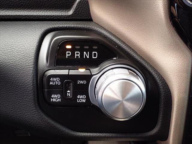 2022 Ram 1500 Laramie Crew Cab 4x4 57 Box