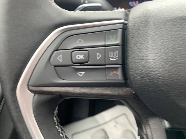 2023 Jeep Grand Cherokee GRAND CHEROKEE LIMITED 4X4