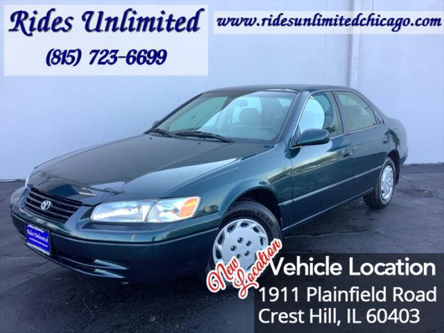 1998 Toyota Camry LE for sale in Crest Hill, IL
