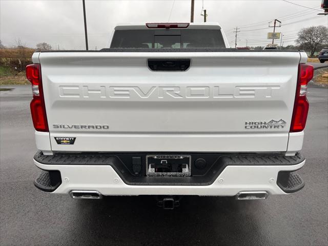 2022 Chevrolet Silverado 1500 4WD Crew Cab Short Bed High Country