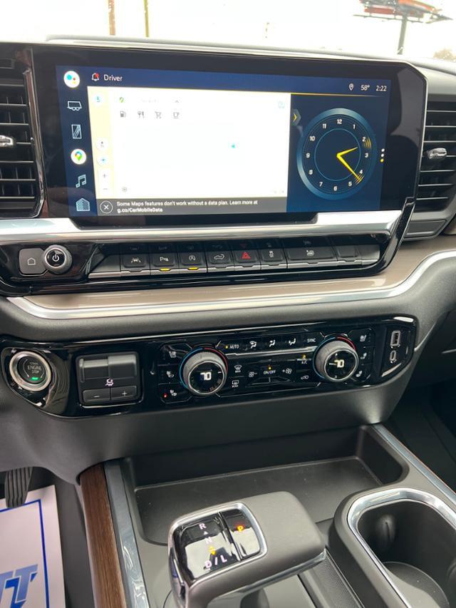 2022 Chevrolet Silverado 1500 4WD Crew Cab Short Bed High Country