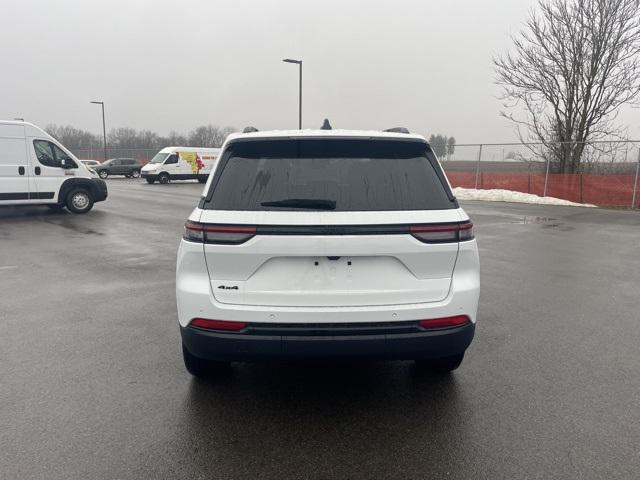 2023 Jeep Grand Cherokee GRAND CHEROKEE ALTITUDE 4X4