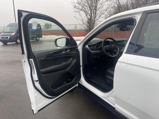 2023 Jeep Grand Cherokee GRAND CHEROKEE ALTITUDE 4X4